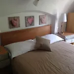 Paradiset Red Nest In Colletta Апартаменты