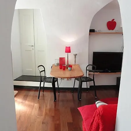 Paradiset Red Nest In Appartamento Colletta